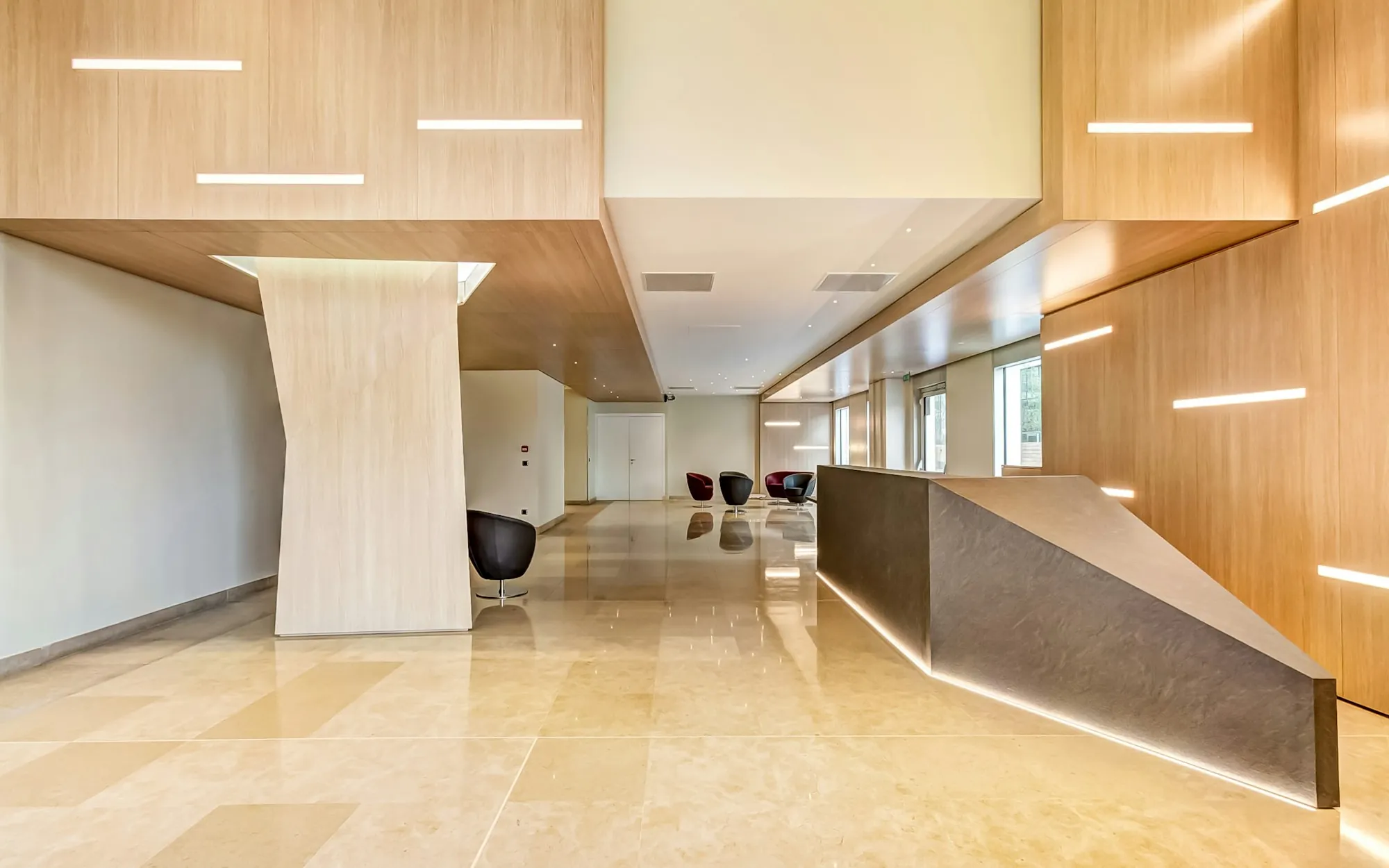 L'entrada de la Clínica Dental Pedravella